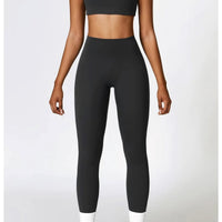 Ensemble Sport Gainant - DynamoDiva | Yogaova