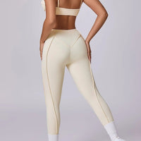 Ensemble Sport Sculptant Yoka - 2025 | Yogaova