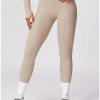 Legging Push Up Taille Haute Sans Couture - BodySculpt | Yogaova