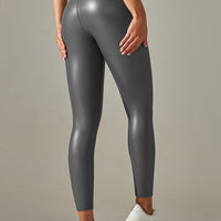 Legging Simili Cuir Sculptant | Yogaova