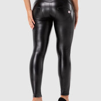 Legging Simili Cuir Taille Basse Push Up | Yogaova