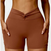 Short Sport Moulant Ceinture Plissée - Tendance 2024 | Yogaova