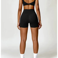 Short Sport Moulant Ceinture Plissée - Tendance 2024 | Yogaova