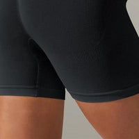 Short Sport Moulant Taille Haute (Push Up) Yogaova | Yogaova