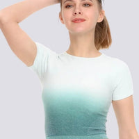 T-Shirt Sport Dégradé Manches Courtes | Yogaova
