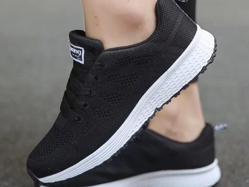 Chaussure Sport Classique - NewPassion | Yogaova