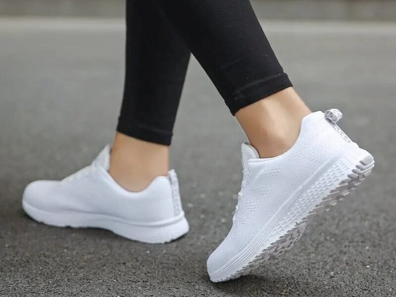 Chaussure Sport Classique - NewPassion | Yogaova