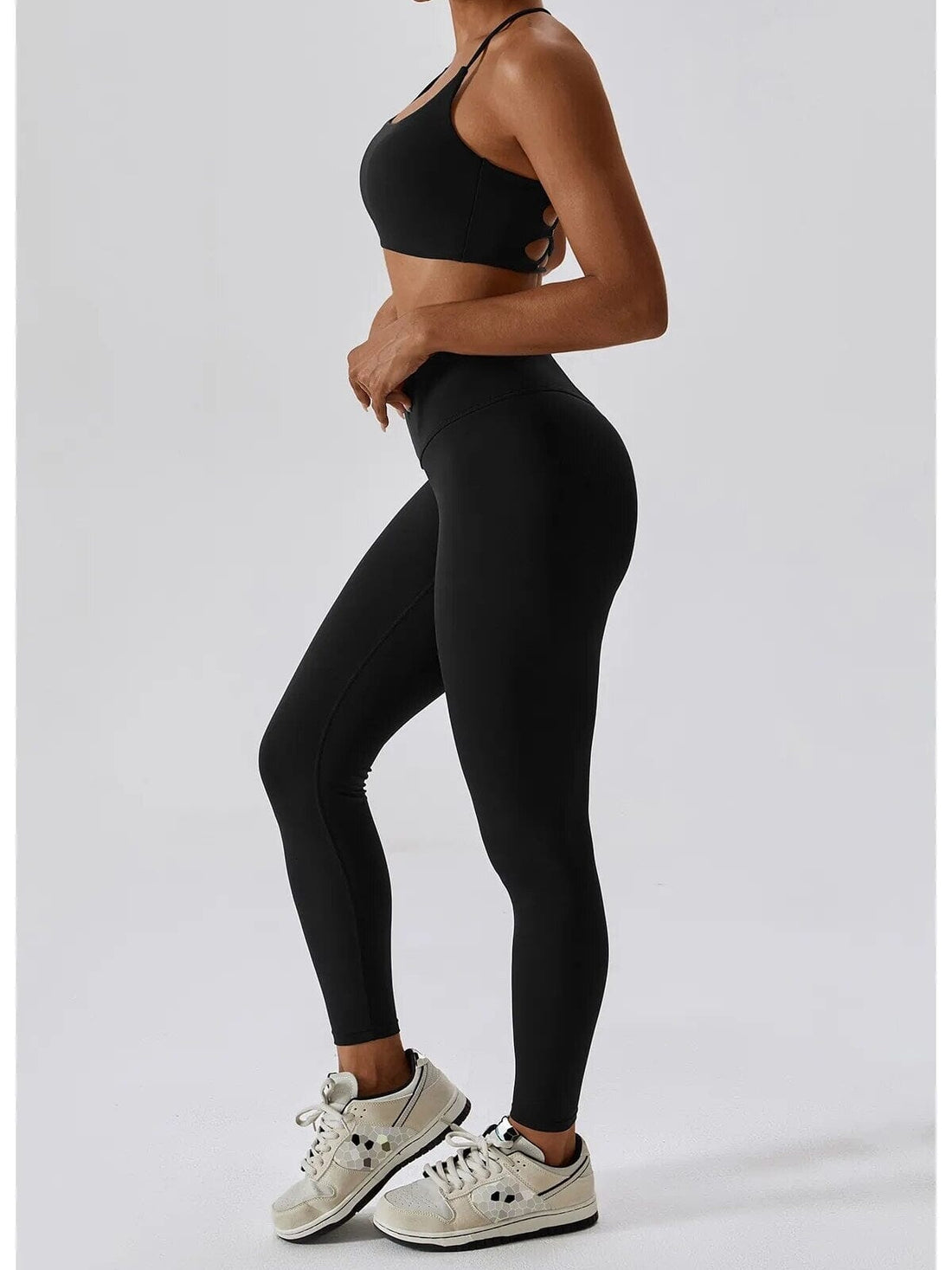 Ensemble Fitness Galbant | Yogaova
