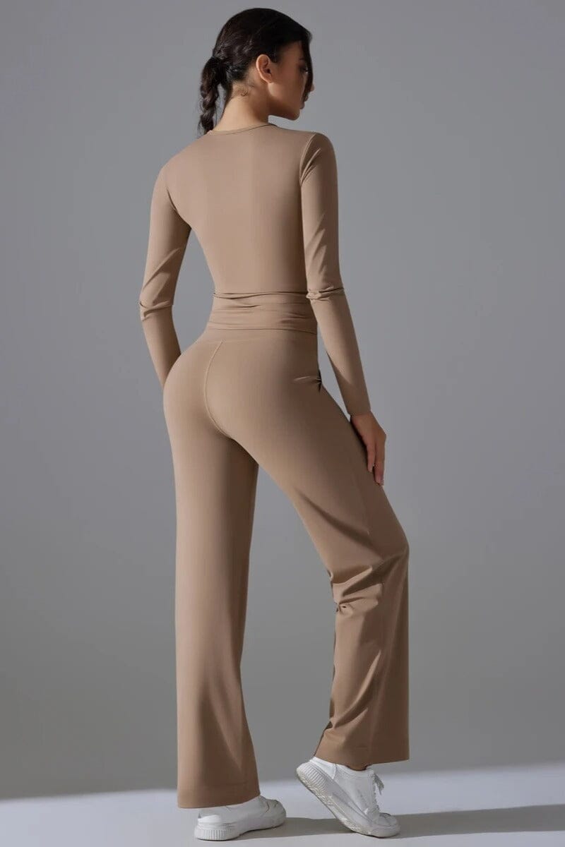 Ensemble Jogger Top - PerformMax 2025 | Yogaova