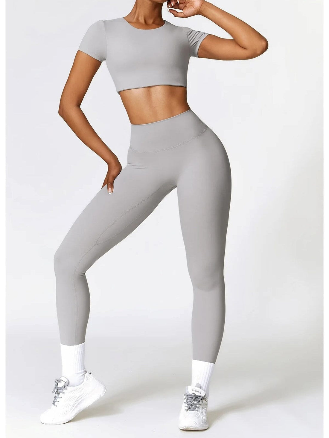 Ensemble Sport Gainant - DynamoDiva | Yogaova
