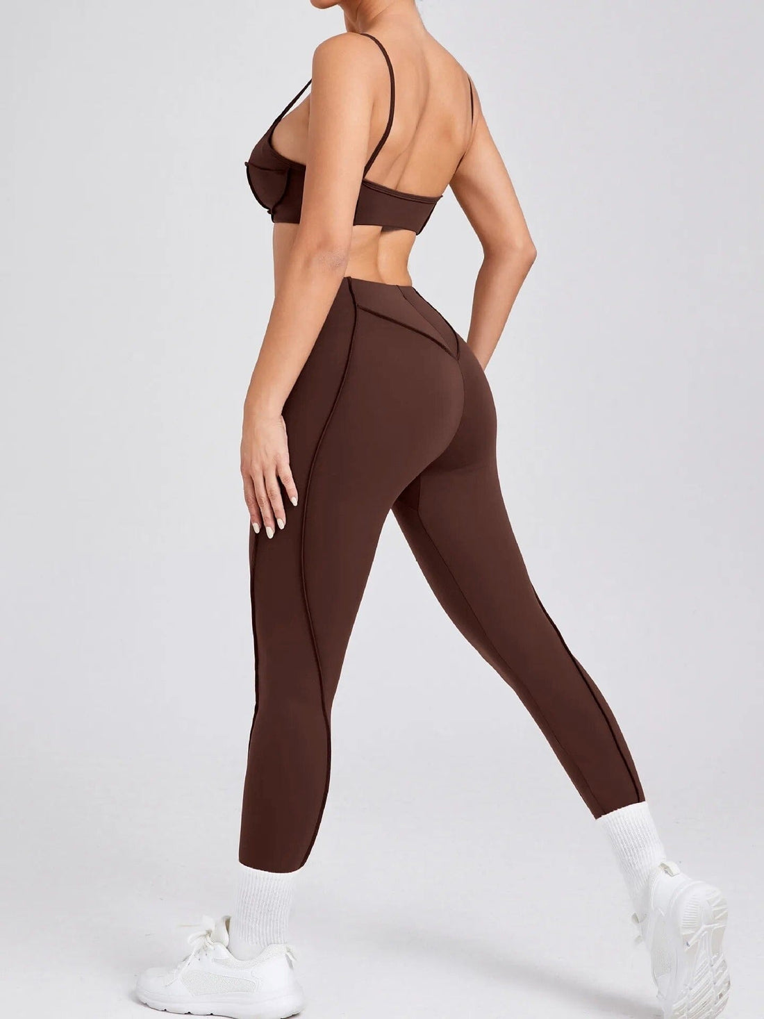 Ensemble Sport Sculptant Yoka  - 2025 | Yogaova