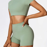 Ensemble Sport Short et Crop Top - DynamoDiva | Yogaova