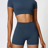 Ensemble Sport Short et Crop Top - DynamoDiva | Yogaova