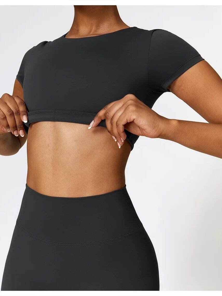 Ensemble Sport Short et Crop Top - DynamoDiva | Yogaova