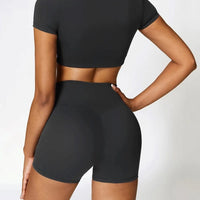 Ensemble Sport Short et Crop Top - DynamoDiva | Yogaova