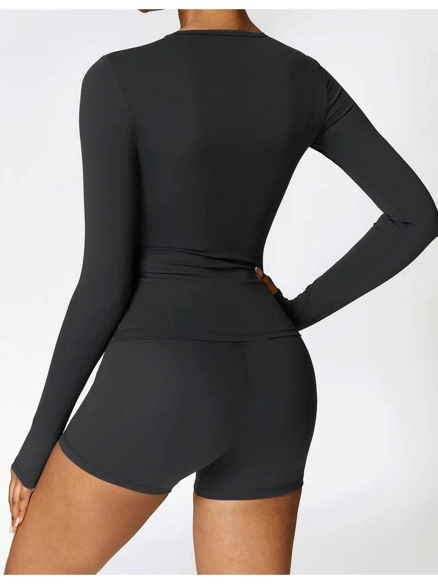 Ensemble Sport Short et T-Shirt Manches Longues - DynamoDiva | Yogaova