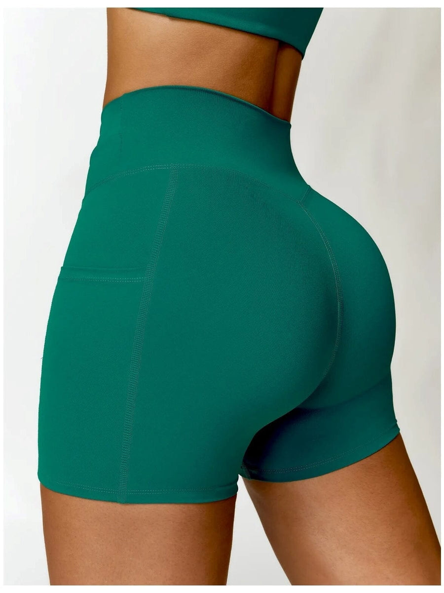 Short Sport Moulant Ceinture Plissée - Tendance 2024 | Yogaova