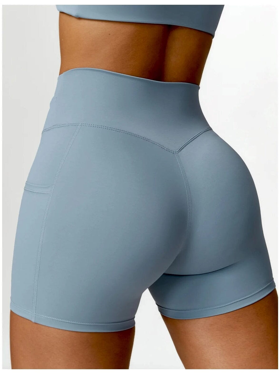 Short Sport Moulant Ceinture Plissée - Tendance 2024 | Yogaova