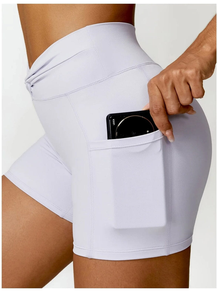 Short Sport Moulant Ceinture Plissée - Tendance 2024 | Yogaova