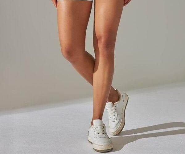 Short Sport Moulant Taille Haute (Push Up) Yogaova | Yogaova