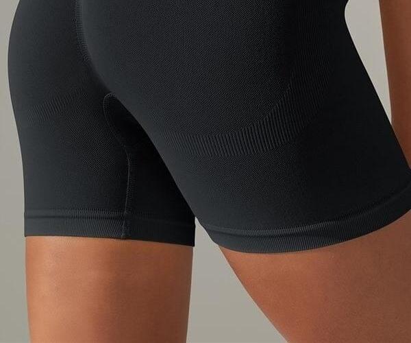 Short Sport Moulant Taille Haute (Push Up) Yogaova | Yogaova