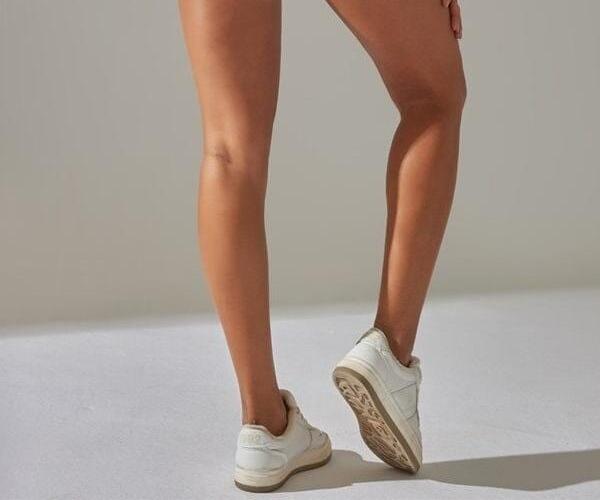 Short Sport Moulant Taille Haute (Push Up) Yogaova | Yogaova