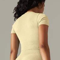 T-Shirt Sport Zippé Manches Courtes  | Yogaova