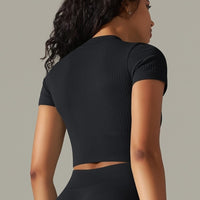 T-Shirt Sport Zippé Manches Courtes  | Yogaova