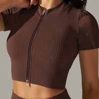 T-Shirt Sport Zippé Manches Courtes  | Yogaova
